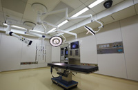 内視鏡外科手術室（シーリングペンダント）